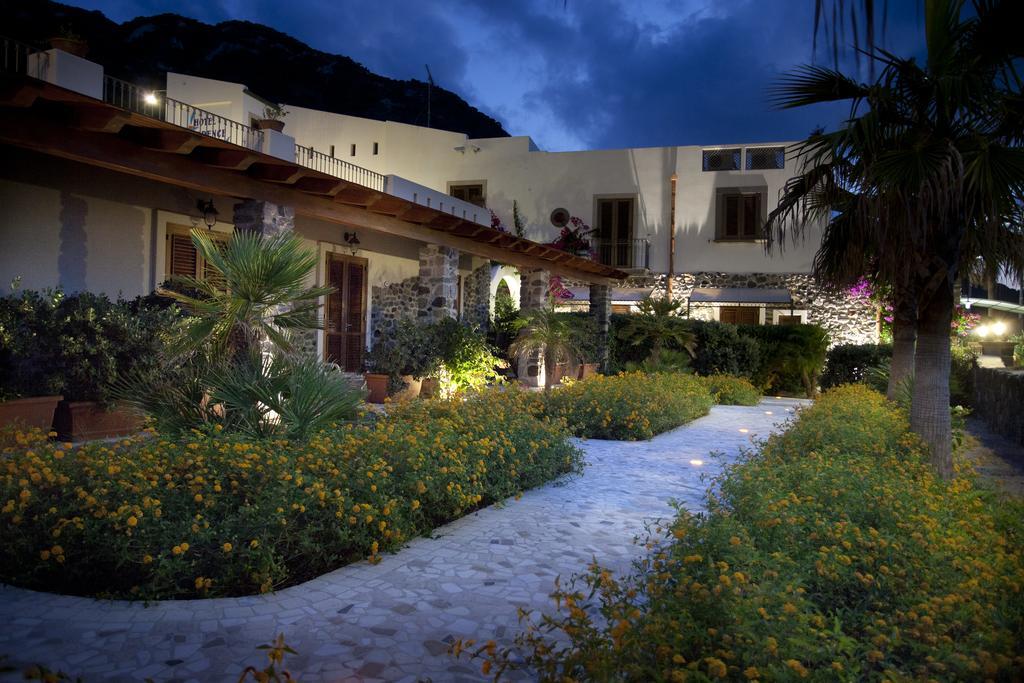 Hotel Residence Acquacalda Lipari  Exterior photo