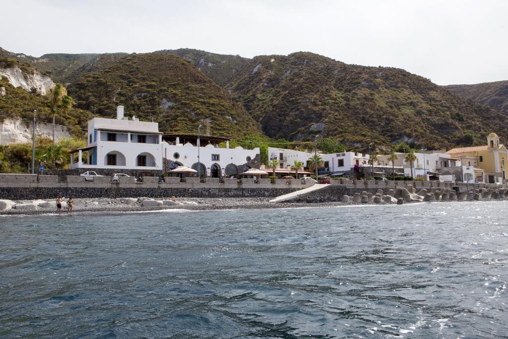 Hotel Residence Acquacalda Lipari  Exterior photo