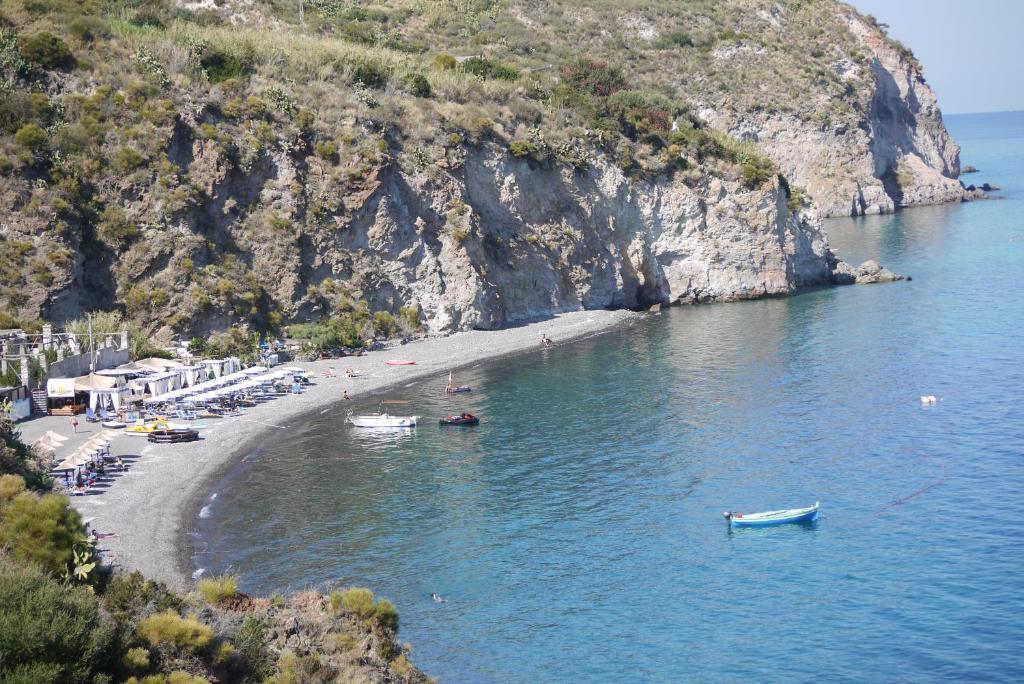 Hotel Residence Acquacalda Lipari  Exterior photo