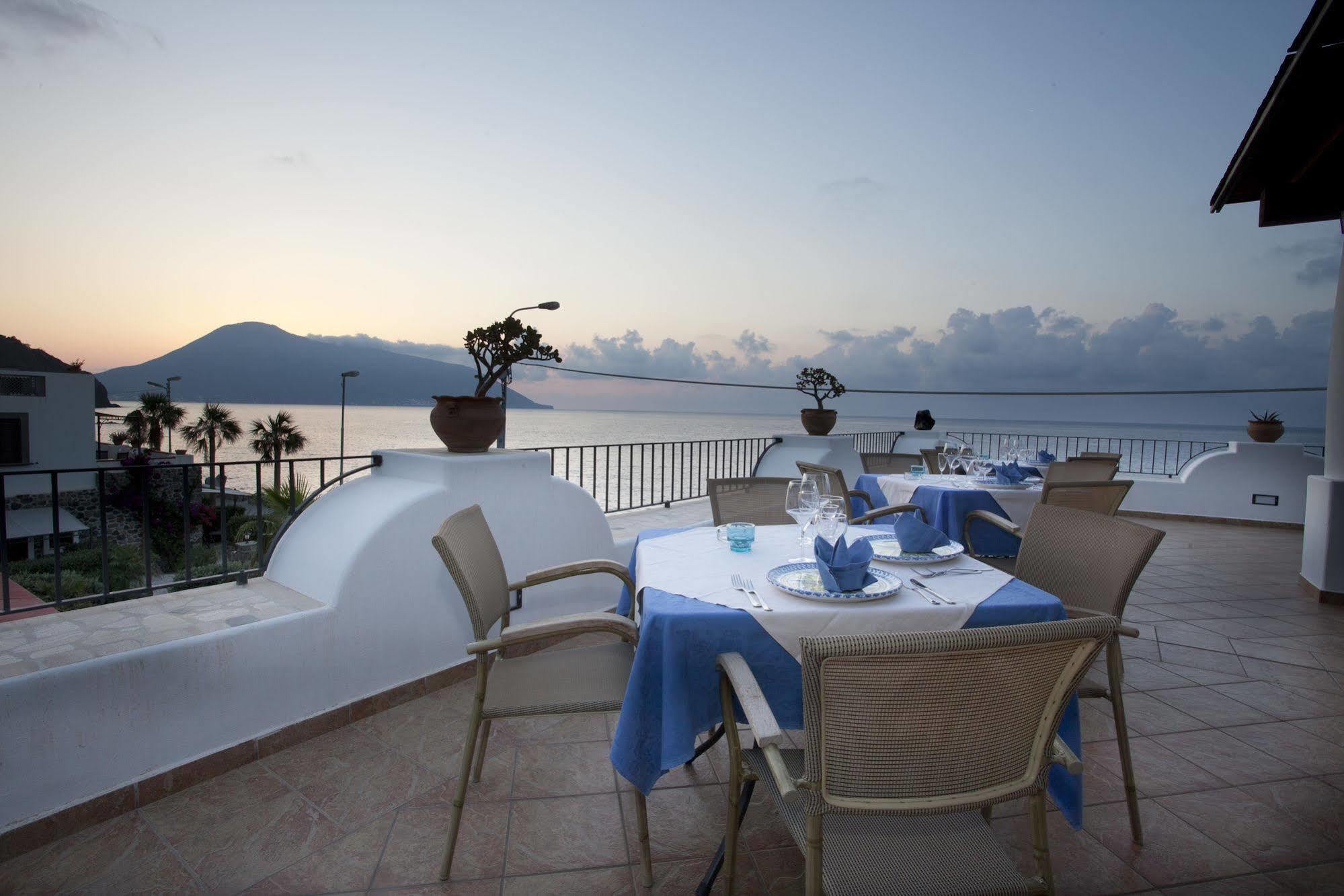 Hotel Residence Acquacalda Lipari  Exterior photo