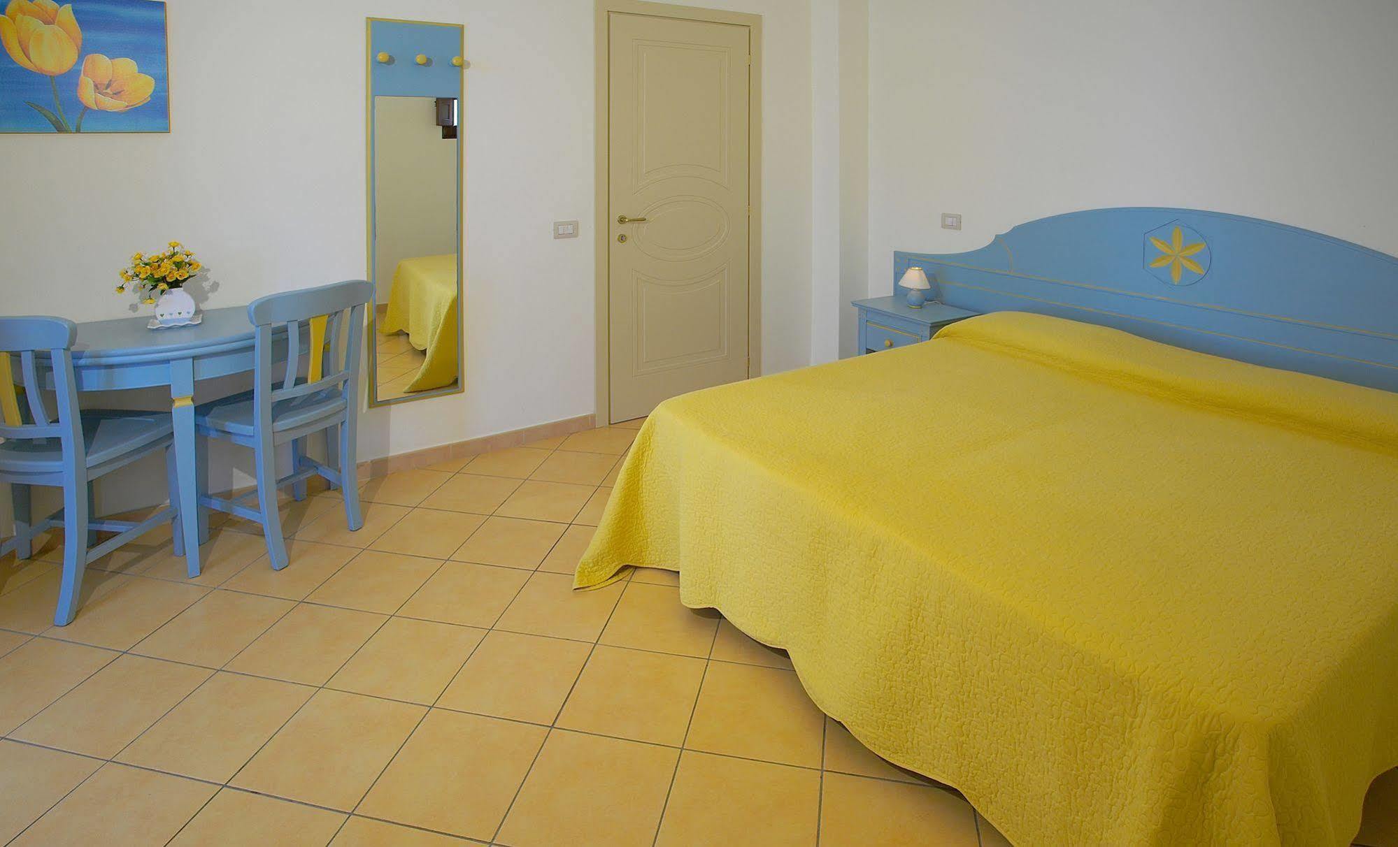 Hotel Residence Acquacalda Lipari  Exterior photo